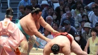 カド番の琴桜は初日白星スタート　難敵・隆の勝に完勝