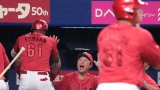 【広島】新井監督「さすがベテランのひと振り」代打秋山翔吾がダメ押しタイムリー／一問一答