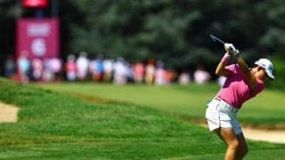 【速報】逆転メジャー初制覇へ 岩井明愛が首位に追いつき残り3ホール