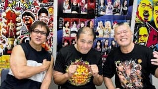 感涙ファンも…８・１５引退の天山広吉が「第三世代」中西学＆小島聡と盟友３人でサイン会「最後に悔いない戦いを」引退試合相手は１７日発表へ