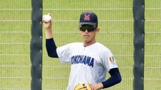 【高校野球】横浜・織田翔希、左足首の打撲の影響　先発林田滉生に託しベンチスタート／神奈川