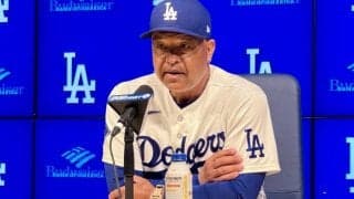 大谷翔平、試合後に左膝治療へ「今日水を抜く」　球宴辞退で回復専念…ロバーツ監督はHR称賛