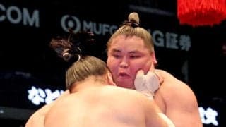 “史上最強の新弟子”旭富士が白星発進　無傷２２連勝で史上最速関取に前進　相手は脱帽「強いですよ。メチャンコ」【大相撲】