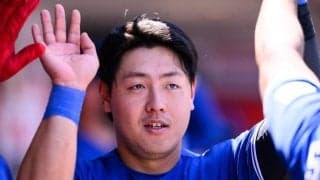 岡本和真に「810億円与えろ」　ファンが絶賛した球団投稿、届けた一言が「うまいね」