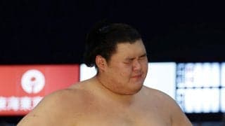横綱大の里が初日から２連敗も「決して弱くなっていない」元貴景勝の湊川親方が感じた敗因とは