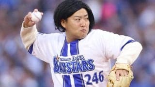 SNSで大バズり…貫禄投球の“女の子”にざわめき　選手は爆笑、ファン「始球式の顔じゃない」
