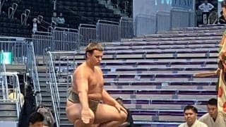 イングランド出身力士・栄誠が前相撲で白星デビュー「横綱になりたいです」