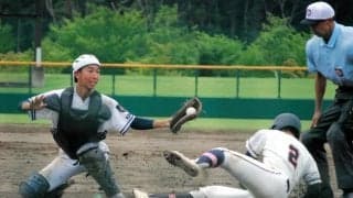 自ら志願し外野手へ　思いが届いた田名部・中村左翼手のバックホーム