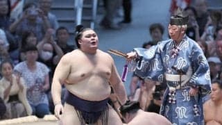 大の里が１７２日ぶり勝利！休場明け連敗止めた「いやあ、良かった」会場の後押しに感謝【大相撲】
