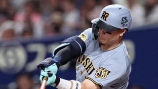 阪神　佐藤輝１試合２発に敵地が騒然「やり返せてよかった」バックスクリーンへ２０号　直近３戦４発の量産体制　シーズン３５発ペースに