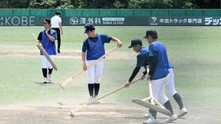 篠山産の生徒が手作りしたトンボ　球場のグラウンド整備に活躍