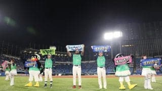 【ヤクルト】赤羽由紘が“神走塁”　中堅キャベッジの動きに注目「迷いなく」寺内コーチ隙逃さず
