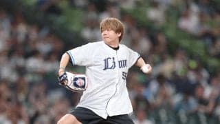 【西武】埼玉・狭山市出身アーティストめいちゃん、セレモニアルピッチでワンバン投球