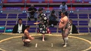 「体重差3倍はやばい」「土俵下に吹っ飛んだ」無差別級対決で“縦一回転”の衝撃決着
