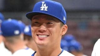 山本由伸に特大ブーイング！「なかなかいいなと思いました」今季快投＆昨年のＰＳで標的に？熱狂的フィラデルフィアのファンが異例の行動　同地区のマスコットにも容赦なく