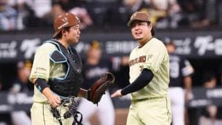 日本ハムが薄氷の連敗ストップ　ファンが涙　九回４点差→１点差急追許すも堀が魂の栗原、柳田Ｋ斬り　天敵ソフトＢからようやく今季２勝目　加藤貴がリーグ一番乗りで１０勝目