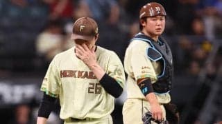 日本ハム・田中正義がまさか・・・４点リードの九回に登板も１死しか奪えず降板　ベンチでうなだれる　逆転大ピンチも堀が魂の投球　栗原、柳田Ｋ斬りで薄氷１点差逃げ切り　ファンは涙