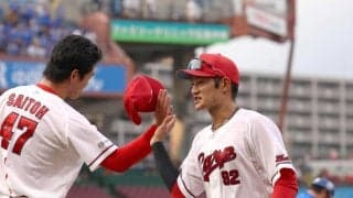 広島・名原典彦がミラクル背走キャッチ！マツダスタジアムが大興奮　先発の斉藤優も脱帽で感謝　解説「抜けたと思いました」