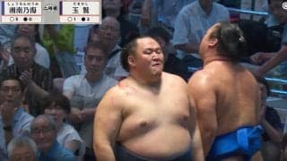 鉄人・玉鷲、まさかの出血アクシデントも土俵際で驚異の逆転劇「なんだあの41歳！？」館内やんやの喝采