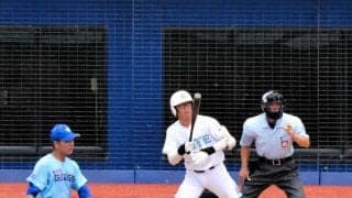 「打倒私学」がポリシー　長岡大手の渡辺選手、フェンス直撃の二塁打