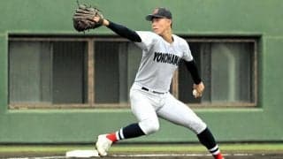 東海大相模戦でマウンド託され　横浜の小林投手「自分が試合つくる」