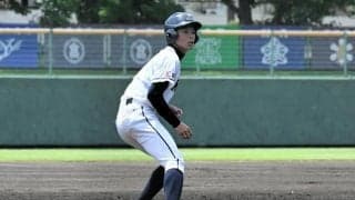 名前負けしなかった主将　駆けてランニング本塁打　笠田・高橋主将