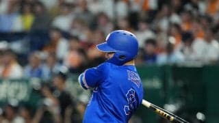 【中日】石伊雄太、マルティネスから死球→悶絶もプレー続行→９回守備交代　８回１失点好リード