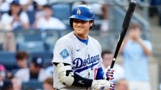 松井秀喜氏、大谷＆朗希出場のヤ軍戦に登場　NY大歓声…場内ビジョンに映し出される