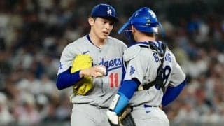佐々木朗希が凄すぎて…ラッシング“嬉しい悲鳴”　「捕球に苦労」「大変」、ロッカーで証言