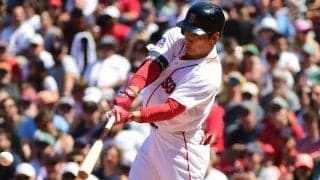 吉田正尚が2試合ぶり4号　後半戦開幕で伝説ぺスキーズ・ポール弾…本拠地熱狂