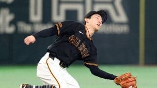 【巨人】まるで忍者！浦田俊輔が俊足飛ばして珍事乗り切る　天井当たった中日細川のフライを好捕