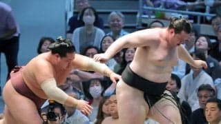 獅司が初黒星　錦富士に敗れ、７日目で幕内全勝消える
