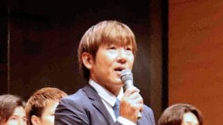 奈良クラブの大黒将志監督「昇格しかない」「エンターテイメント性のあるサッカーを」「毎試合、３点以上」新体制発表会
