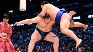 獅司が敗れ全勝消える…１敗に綱とりの霧島ら７人が並ぶ混戦で中日へ　名古屋場所