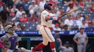 シュワバーがキング独走の33号２ラン　後半戦１号は右翼２階席へ121ｍ弾