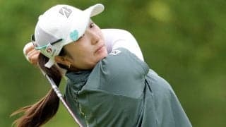 【女子ゴルフ】３打差に１９人の大混戦！　阿部未悠、キム・スジが首位で後半へ　明治安田レディス最終日