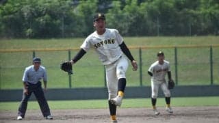 今春センバツ出場の崇徳がベスト８進出　エース・徳丸が好リリーフでチーム救う　準々決勝では夏４連覇目指す広陵と激突「絶対に勝って甲子園に戻る」