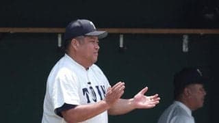 大阪桐蔭が延長タイブレークへ　大阪立命館と激闘　七回に執念の同点劇　初回無安打で２失点献上も同点に追いつく