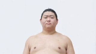 元ラグビーＵ-２０日本代表・原口、「天岳富士」のしこ名で新序出世披露