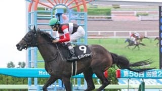 大物牝馬が無傷３連勝で秋華賞参戦へ！「令和のファインモーション」「モノが違う」ファン驚がくのモンローウォーク
