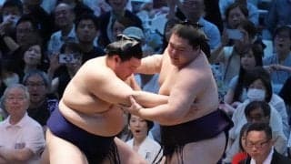 大の里４連勝　２日連続の電車道で王鵬圧倒　元若乃花「戦車ですよ」後半優勝争いに期待