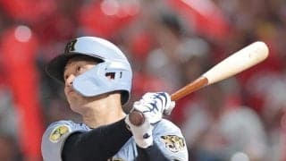 阪神・坂本が同点の２号ソロ　６月１９日以来、ちょうど１カ月ぶりの本塁打　１週間ぶりの先発マスクで村上の力投に応える