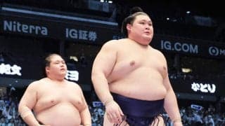 横綱・大の里が４連勝で５勝３敗　尾上審判長「完璧じゃないけど、本来の相撲」