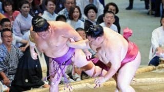 御嶽海、待望の初白星　初日からの連敗を７で止め「長かった。やっぱり白星が一番」