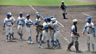 兵庫大会で波乱相次ぐ　センバツ出場の東洋大姫路が加古川西に敗れる　二回に一挙６失点響く　春近畿王者の報徳学園も８強を前に敗退
