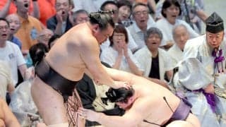 豊昇龍が痛恨の３敗目　義ノ富士に敗れ、横綱初Ｖ遠のく…