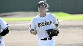 打ち勝つ野球の成果出た　六回満塁で適時二塁打放つ市松戸の河井選手