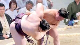 小兵の藤ノ川、１８５キロの王鵬をつり上げて～からの～すくい投げ！「極められていなかった。重かったですよ」…豪快な相撲で４勝目