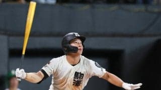 南北海道大会決勝　切れ目ない打線の札幌日大、投手力の駒大苫小牧
