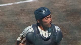 U-18代表候補に選出された超強肩捕手がプロ志望を表明！自慢の強肩で二盗を刺す【群馬】